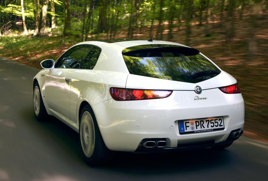 Alfa Romeo Brera (939D) 2008 года  (фото 14 из 47)